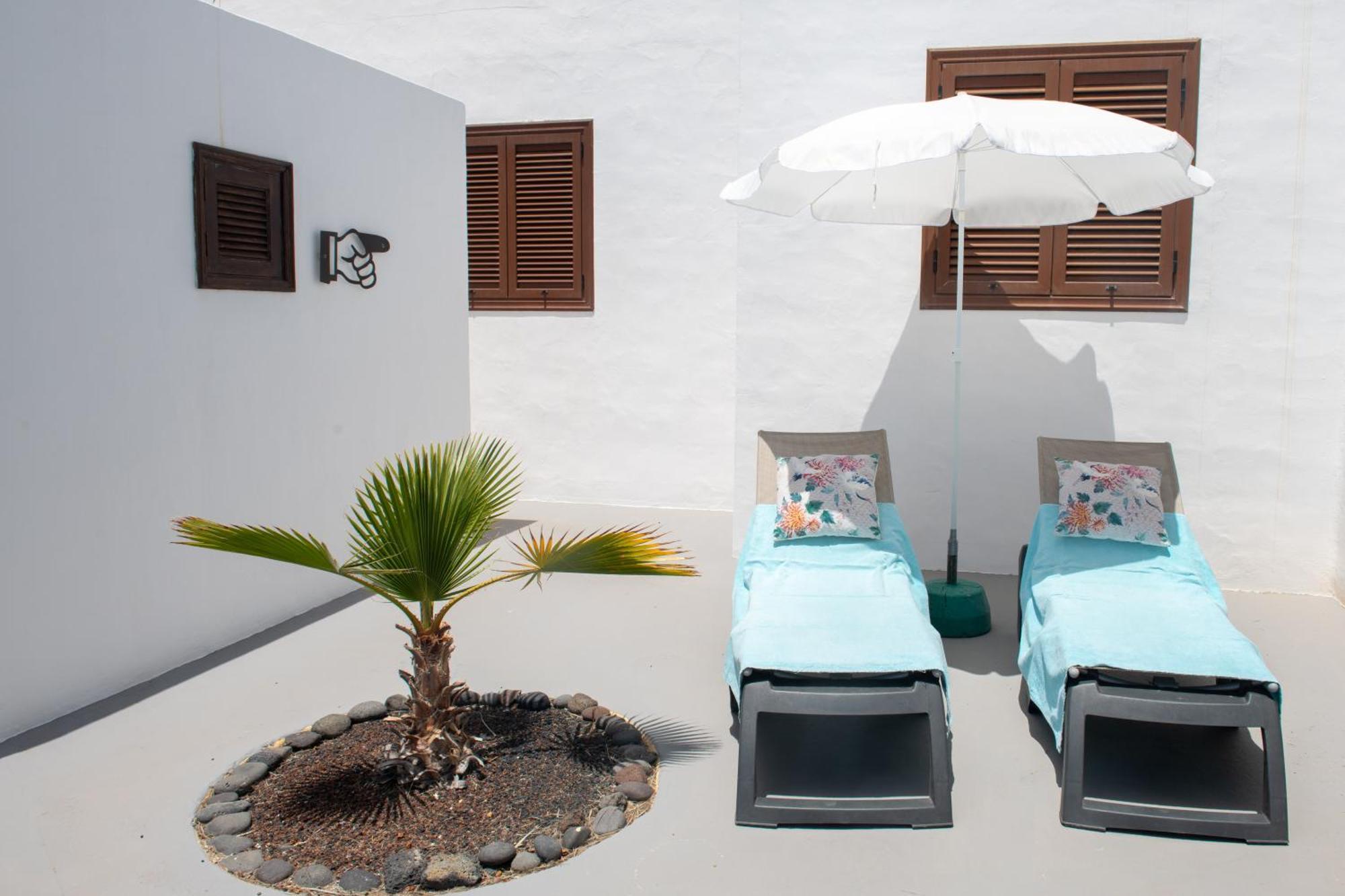 Villa Blanca Nudist Place Charco del Palo Esterno foto